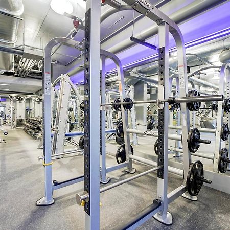 Fantastic 2 Bedroom Apartment With Gym At Арлингтън Екстериор снимка