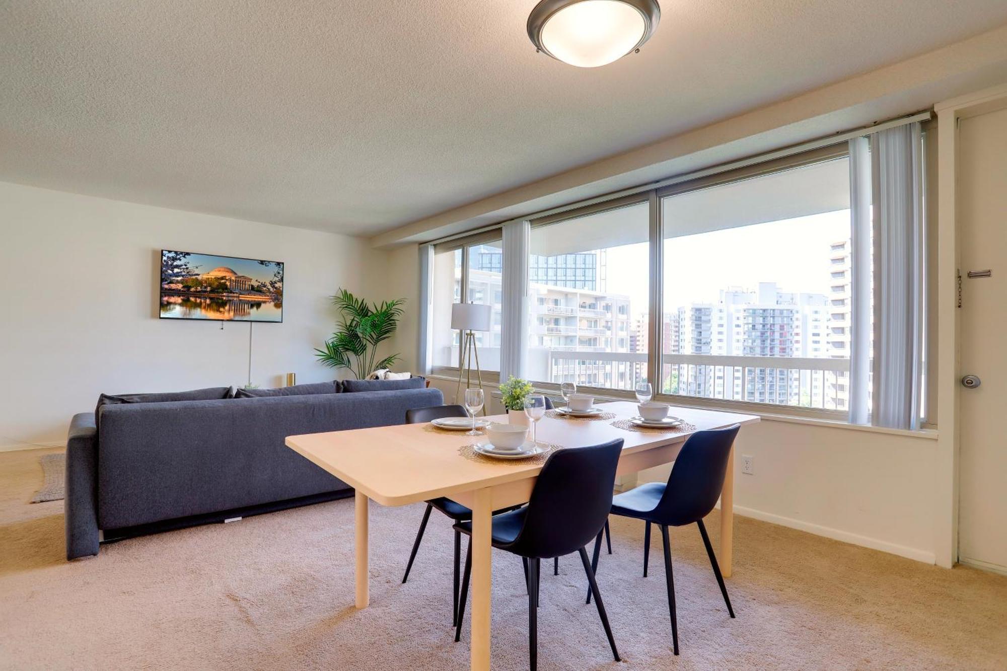 Fantastic 2 Bedroom Apartment With Gym At Арлингтън Екстериор снимка